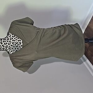 Women's M Maternity Nursing Short-sleeved Top